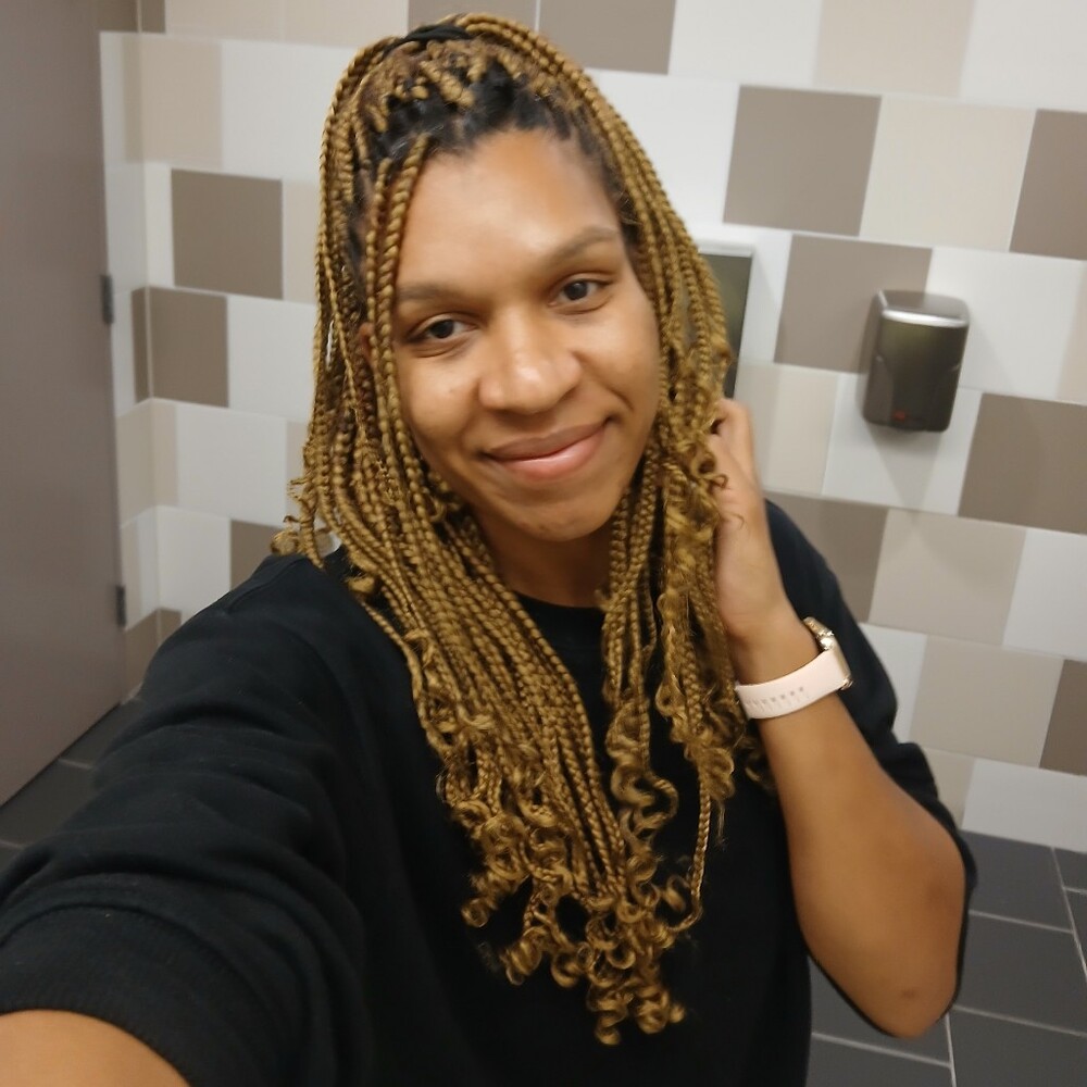 Meet your Posher, Kema
